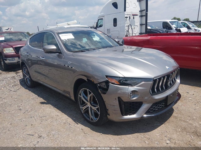 Продаж на аукціоні авто 2022 Maserati Levante Gt, vin: ZN661XUA0NX396351, номер лоту: 45504235