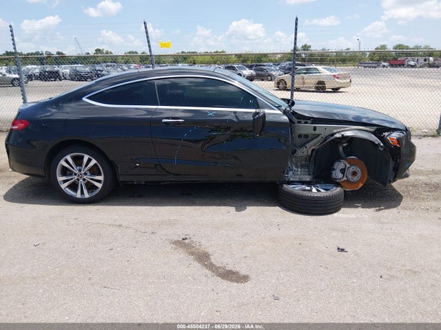 45504237 :رقم المزاد ، WDDWJ4JB2JF737946 vin ، 2018 Mercedes-benz C 300 مزاد بيع