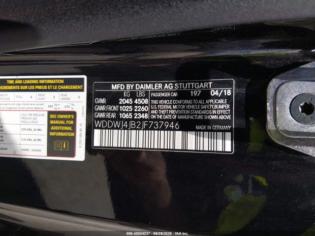 45504237 :رقم المزاد ، WDDWJ4JB2JF737946 vin ، 2018 Mercedes-benz C 300 مزاد بيع
