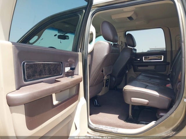45504273 :رقم المزاد ، 3D73Y3HL1BG635951 vin ، 2011 Ram Ram 3500 Laramie Longhorn مزاد بيع