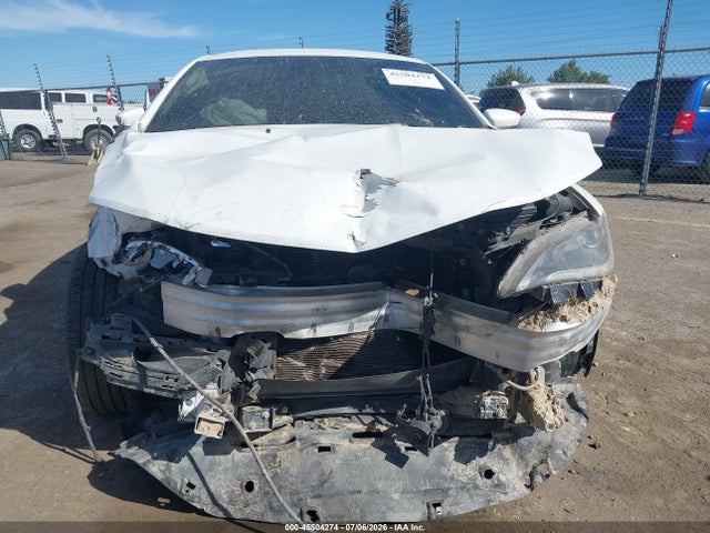 Chrysler 200 S 2015 1C3CCCBBXFN559883 Image 18