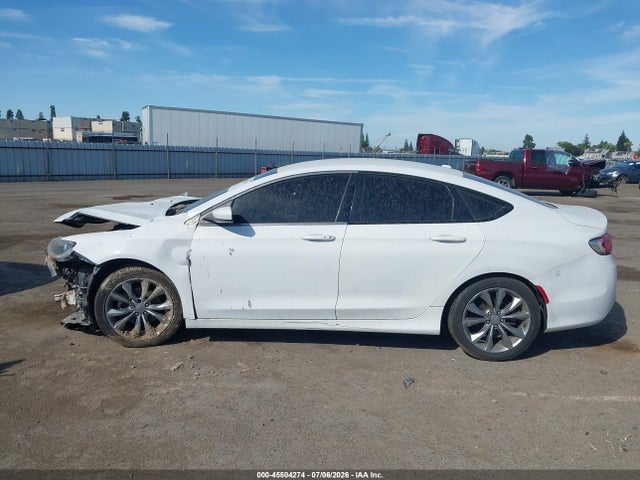 Chrysler 200 S 2015 1C3CCCBBXFN559883 Image 20