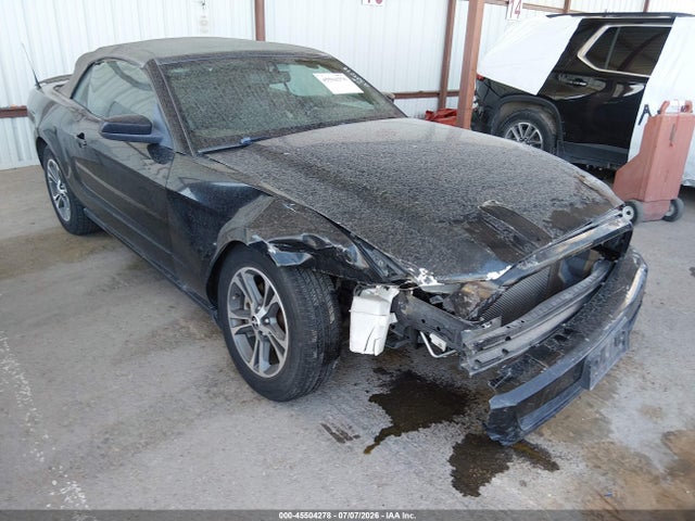 2013 Ford Mustang მანქანა იყიდება აუქციონზე, vin: 1ZVBP8EMXD5270065, აუქციონის ნომერი: 45504278