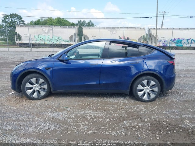 Продажа на аукционе авто 2021 Tesla Model Y Long Range Dual Motor All-wheel Drive, vin: 5YJYGDEE3MF187459, номер лота: 45504321