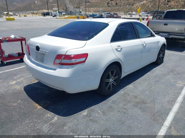 2011 Toyota Camry Le მანქანა იყიდება აუქციონზე, vin: 4T4BF3EK2BR092048, აუქციონის ნომერი: 45504336