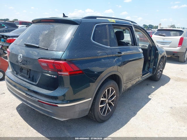 2018 Volkswagen Tiguan 2.0t Se/2.0t Sel მანქანა იყიდება აუქციონზე, vin: 3VV3B7AX4JM208149, აუქციონის ნომერი: 45504443