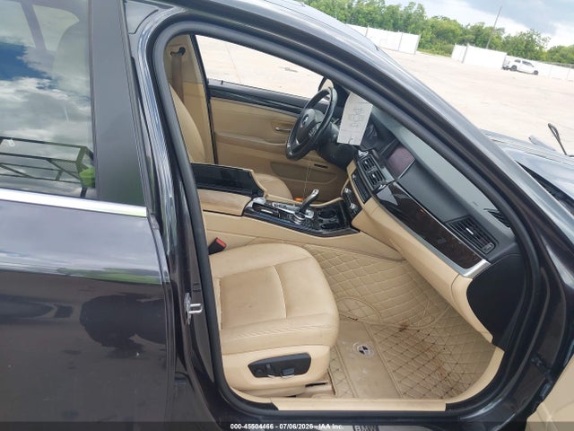 BMW 535i 2015 WBA5B1C58FD917778 Image 5