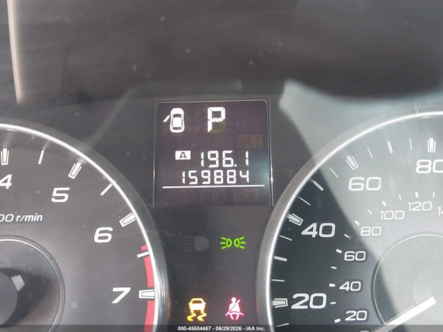 2011 Subaru Outback 2.5i Premium მანქანა იყიდება აუქციონზე, vin: 4S4BRBCC3B3421904, აუქციონის ნომერი: 45504467