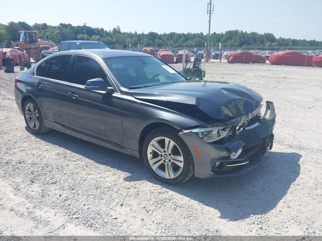 45504470 :رقم المزاد ، WBA8D9G37HNU64801 vin ، 2017 Bmw 330i Xdrive مزاد بيع