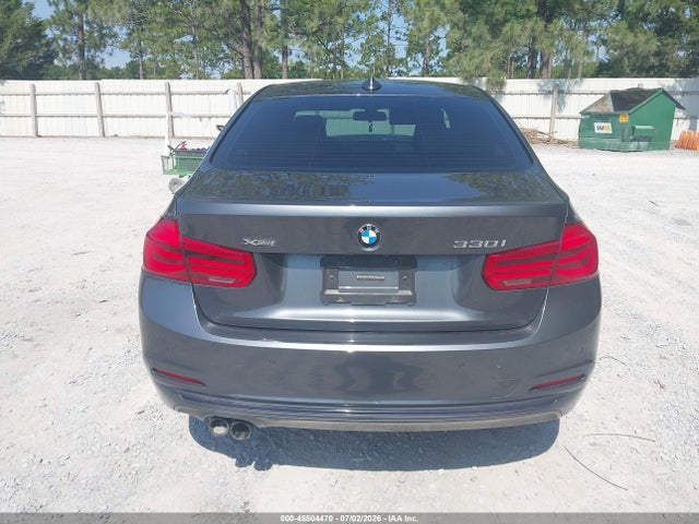 45504470 :رقم المزاد ، WBA8D9G37HNU64801 vin ، 2017 Bmw 330i Xdrive مزاد بيع