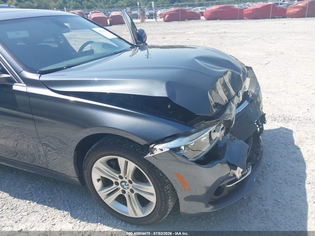 45504470 :رقم المزاد ، WBA8D9G37HNU64801 vin ، 2017 Bmw 330i Xdrive مزاد بيع