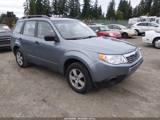 Продаж на аукціоні авто 2010 Subaru Forester 2.5x, vin: JF2SH6BC3AH904330, номер лоту: 45504480