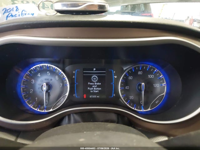 Aukcja sprzedaży 2018 Chrysler Pacifica Touring L, vin: 2C4RC1BG4JR109163, numer aukcji: 45504483