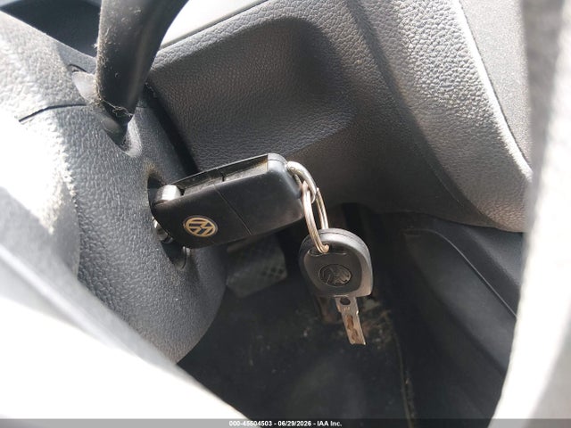2010 Volkswagen Jetta S მანქანა იყიდება აუქციონზე, vin: 3VWJX7AJ3AM022120, აუქციონის ნომერი: 45504503