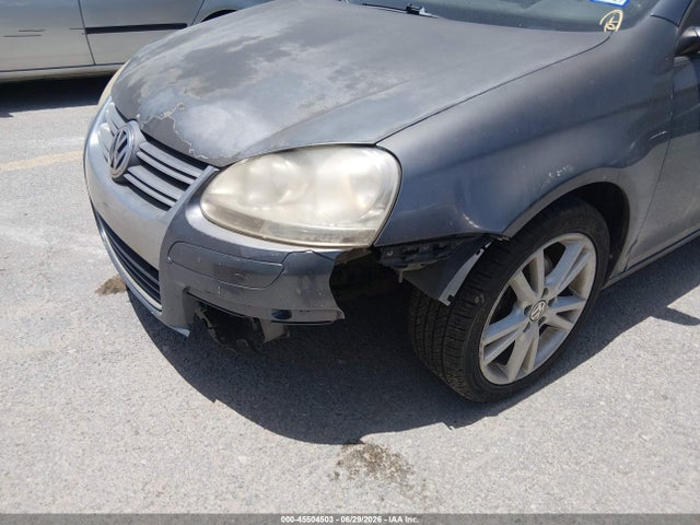 2010 Volkswagen Jetta S მანქანა იყიდება აუქციონზე, vin: 3VWJX7AJ3AM022120, აუქციონის ნომერი: 45504503