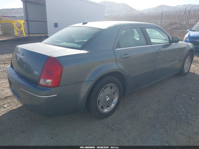2005 Chrysler 300 Touring მანქანა იყიდება აუქციონზე, vin: 2C3AA53G35H665280, აუქციონის ნომერი: 45504509