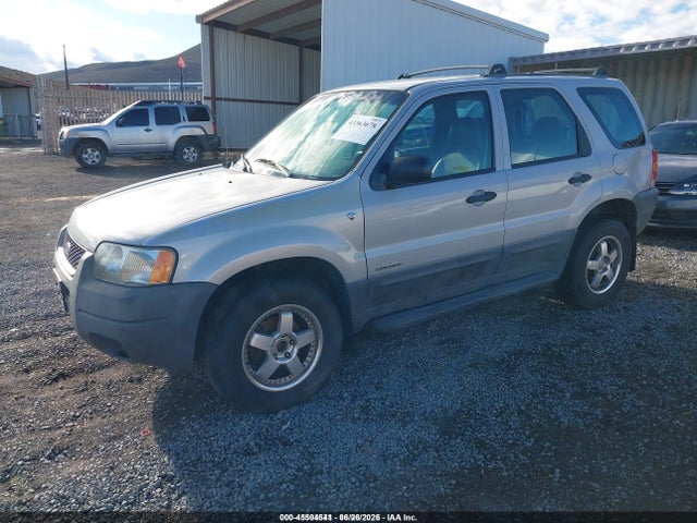 45504541 :رقم المزاد ، 1FMYU02102KC83371 vin ، 2002 Ford Escape Xls مزاد بيع
