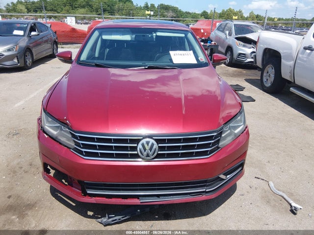 1VWBT7A34HC026125 Volkswagen Passat 1.8t Se