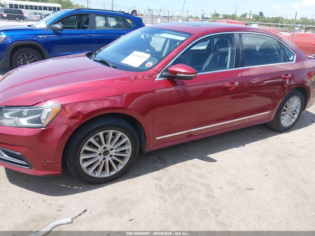 1VWBT7A34HC026125 Volkswagen Passat 1.8t Se