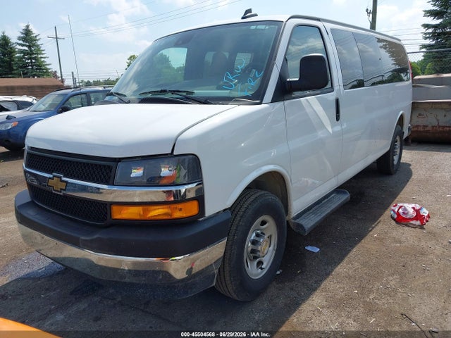 Aukcja sprzedaży 2025 Chevrolet Express Passenger Rwd 3500 Extended Wheelbase Lt, vin: 1GAZGPFP1S1255018, numer aukcji: 45504568