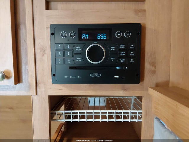 Riverside Retro 177se 2017 59CCC1815HL003671 Image 12