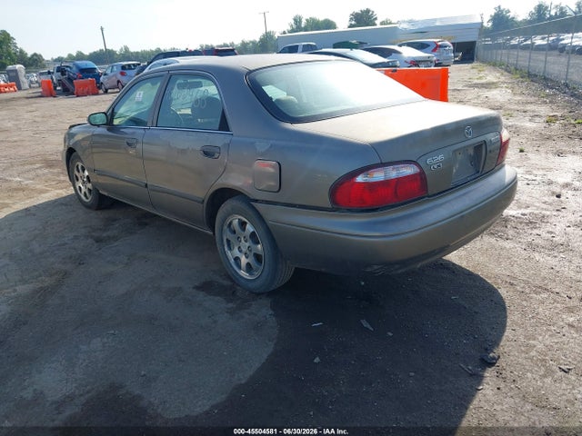 45504581 :رقم المزاد ، 1YVGF22C715243187 vin ، 2001 Mazda 626 Es/lx مزاد بيع