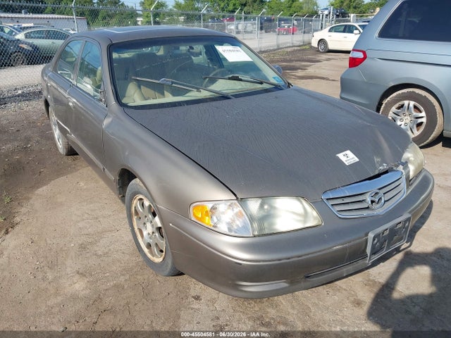 45504581 :رقم المزاد ، 1YVGF22C715243187 vin ، 2001 Mazda 626 Es/lx مزاد بيع