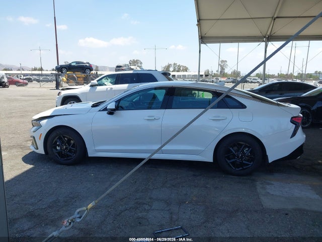 45504584 :رقم المزاد ، KNAG24J76S5357875 vin ، 2025 Kia K5 Lxs مزاد بيع