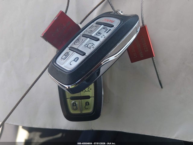 45504604 :رقم المزاد ، 2C4RC1BG4HR803507 vin ، 2017 Chrysler Pacifica Touring-l مزاد بيع