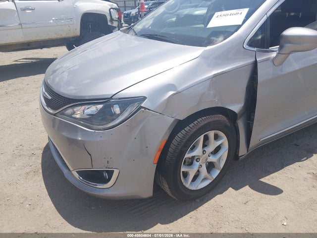 45504604 :رقم المزاد ، 2C4RC1BG4HR803507 vin ، 2017 Chrysler Pacifica Touring-l مزاد بيع