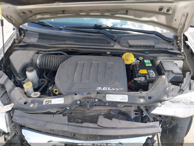 45504645 :رقم المزاد ، 2C4RC1BG6GR240247 vin ، 2016 Chrysler Town & Country Touring مزاد بيع