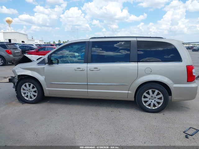 45504645 :رقم المزاد ، 2C4RC1BG6GR240247 vin ، 2016 Chrysler Town & Country Touring مزاد بيع