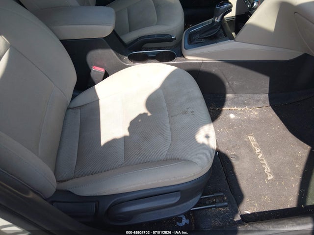 Auction sale of the 2017 Hyundai Elantra Value Edition, vin: 5NPD84LF8HH138109, lot number: 45504702