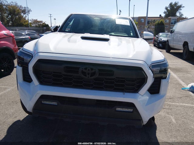 3TMLB5JN0RM060370 Toyota Tacoma Trd Sport