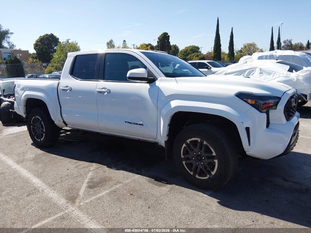 3TMLB5JN0RM060370 Toyota Tacoma Trd Sport