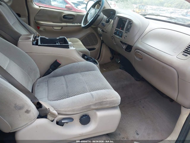 2001 Ford F-150 Xl/xlt მანქანა იყიდება აუქციონზე, vin: 1FTZX17221NA48636, აუქციონის ნომერი: 45504774