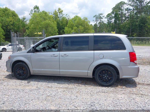 2C4RDGBG2KR806106 Dodge Grand Caravan Se 35th Anniversary Edition