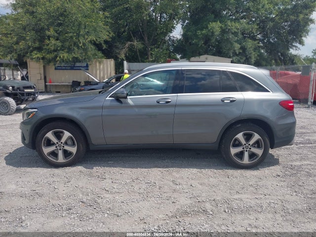 45504836 :رقم المزاد ، WDC0G4JB5JV080798 vin ، 2018 Mercedes-benz Glc 300 مزاد بيع
