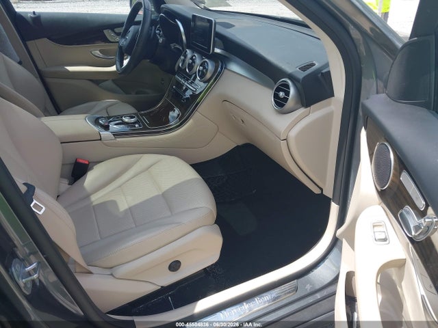 45504836 :رقم المزاد ، WDC0G4JB5JV080798 vin ، 2018 Mercedes-benz Glc 300 مزاد بيع