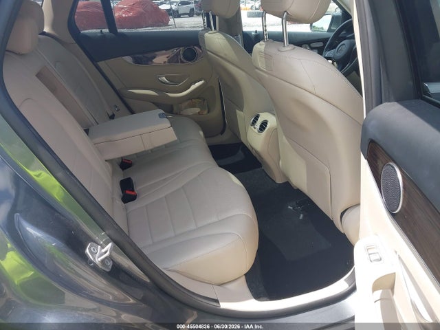 45504836 :رقم المزاد ، WDC0G4JB5JV080798 vin ، 2018 Mercedes-benz Glc 300 مزاد بيع