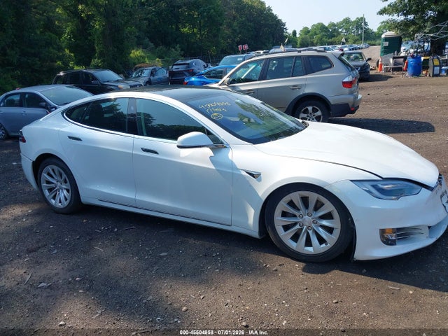 Tesla Model S 100d/60d/75d/90d/p100d 2017 5YJSA1E22HF215608 Image 12