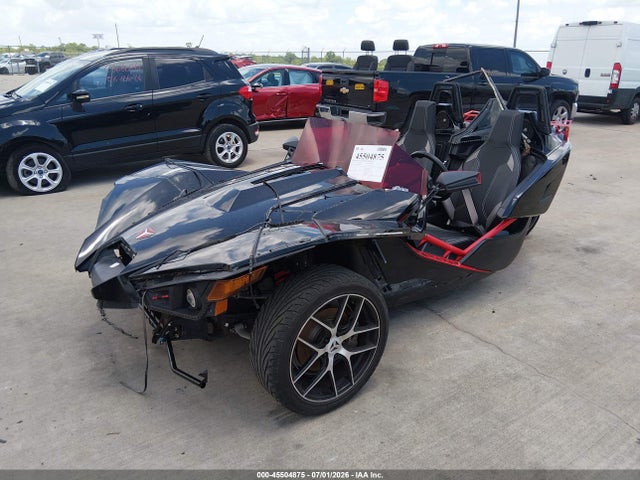 Polaris Slingshot 2016 57XAAPFAXG5107507 Image 2