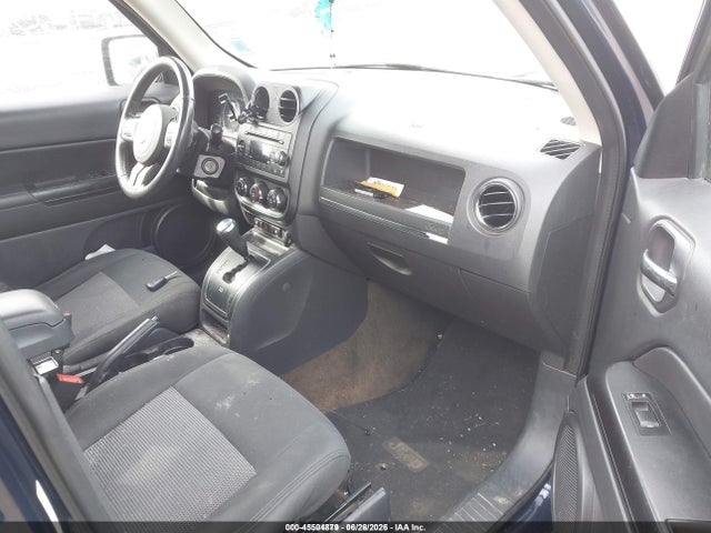 2014 Jeep Patriot Latitude მანქანა იყიდება აუქციონზე, vin: 1C4NJPFB5ED513474, აუქციონის ნომერი: 45504879