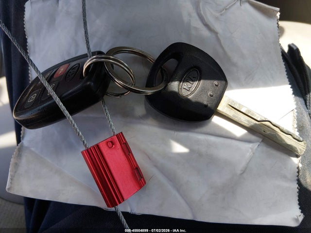 45504899 :رقم المزاد ، KNALD124855067802 vin ، 2005 Kia Amanti مزاد بيع