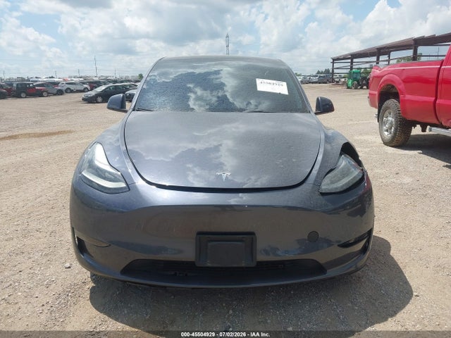 7SAYGDEF8NF546205 Tesla Model Y Performance Dual Motor All-wheel Drive