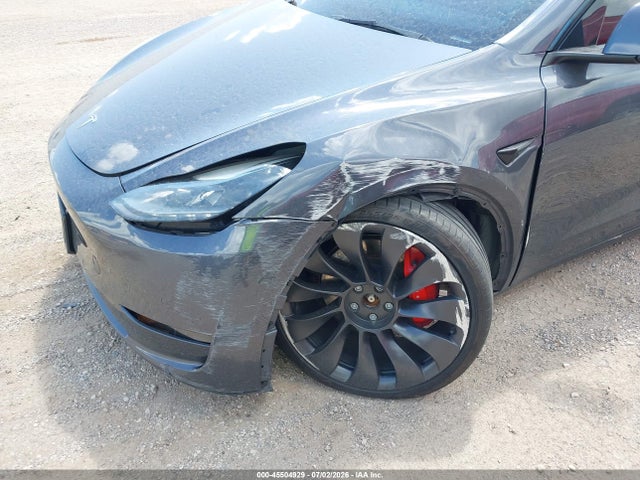7SAYGDEF8NF546205 Tesla Model Y Performance Dual Motor All-wheel Drive