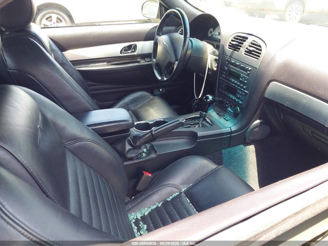45504936 :رقم المزاد ، 1FAHP60AX3Y112858 vin ، 2003 Ford Thunderbird مزاد بيع