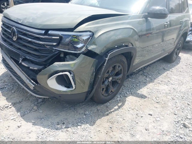 Продажа на аукционе авто 2024 Volkswagen Atlas 2.0t Peak Edition Se W/technology, vin: 1V2CR2CA2RC574290, номер лота: 45504950