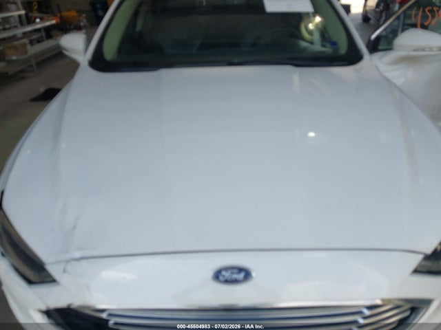 Ford Fusion Hybrid Titanium 2018 3FA6P0RU9JR207182 Image 10