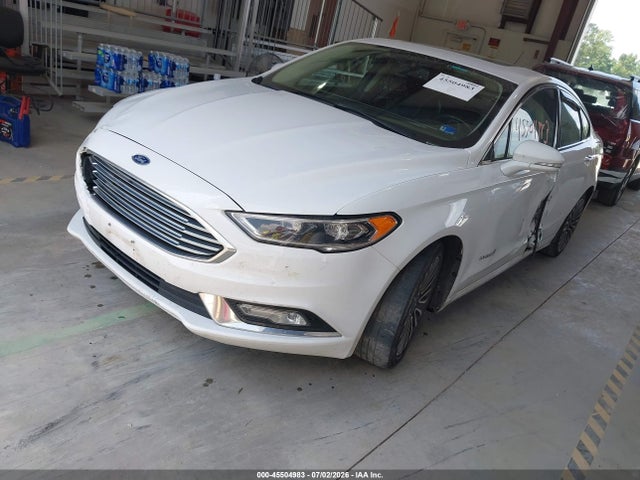 Ford Fusion Hybrid Titanium 2018 3FA6P0RU9JR207182 Image 2